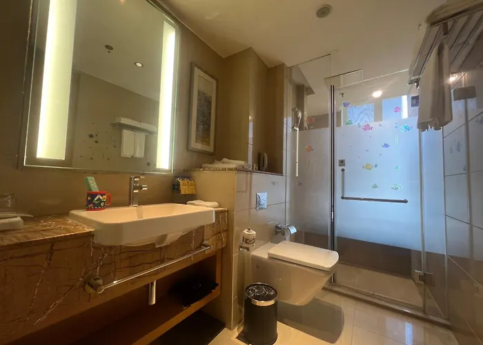 Holiday Inn Panjin Aqua City By Ihg