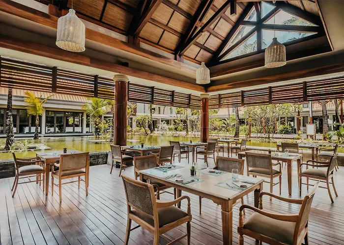 Crystals Beach Resort Belle Mare, A Member Of Radisson Individuals Palmar