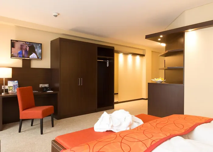 Aribo Hotel