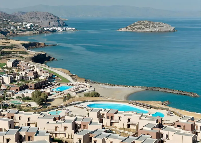 Rocrita Lifestyle Beach Resort