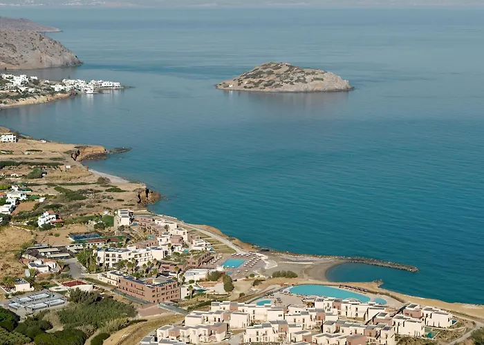 Rocrita Lifestyle Beach Resort