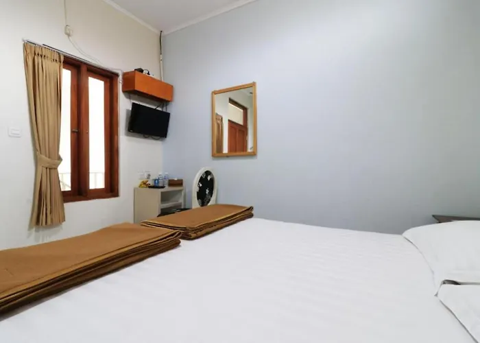 Jayagiri Guesthouse By Belgareti