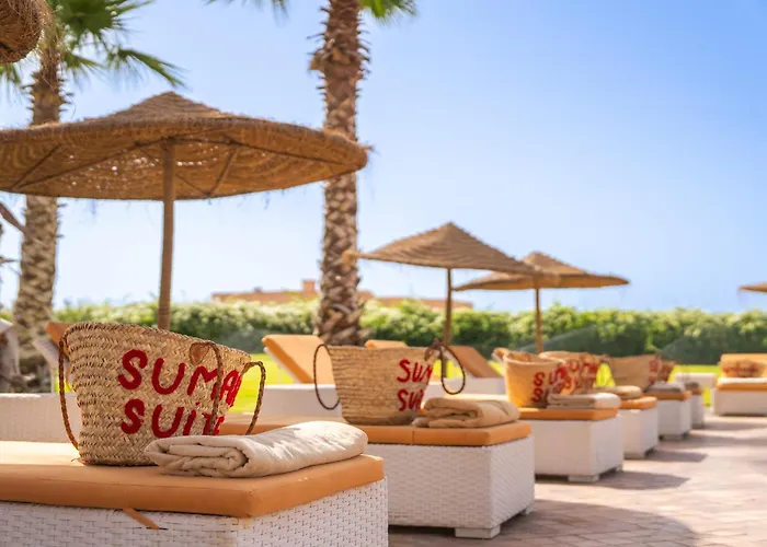 Sumahan Suites & Spa Tazrou