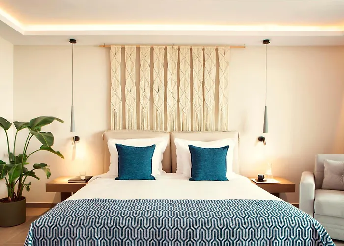 Zeus Eleva Ajul Hotel Agia Paraskevi 