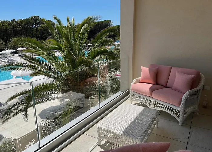 Riviera Resort