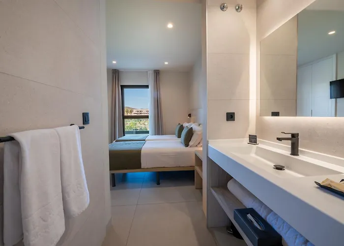 Amarilla Golf Residences San Miguel de Abona