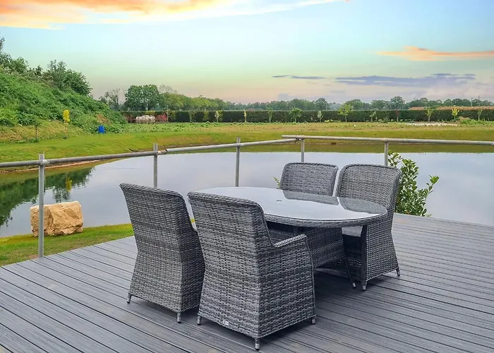 Lakeside Luxury Lodges Thorney 