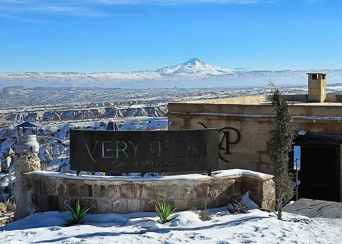 Very Peri Cappadocia - The Lifestyle Luxury Design Hotel Uchisar