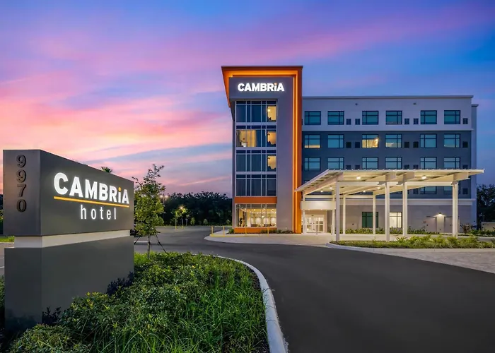 Cambria Hotel Tampa-Brandon Heartland