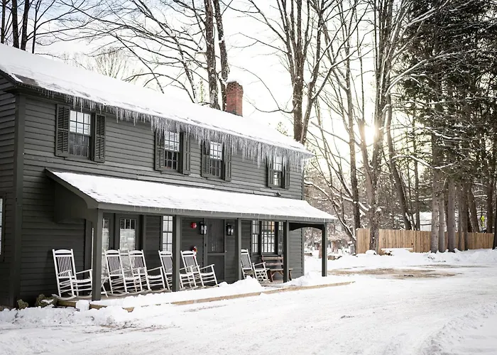 Buttonball Inn
