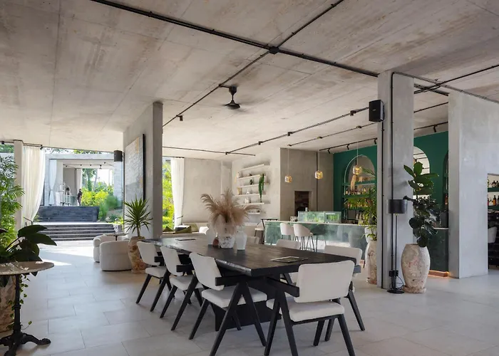 Hidden City Ubud - Modern Comfort And Relaxed Living Near Central Ubud And Rice Fields