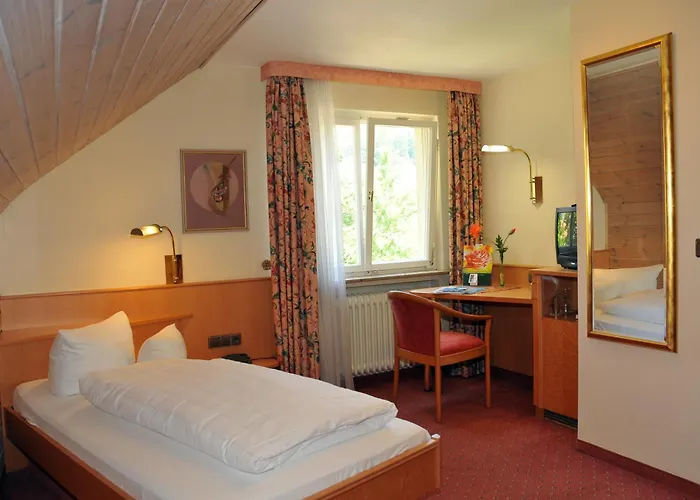 Hotel Ochsen Höfen an der Enz