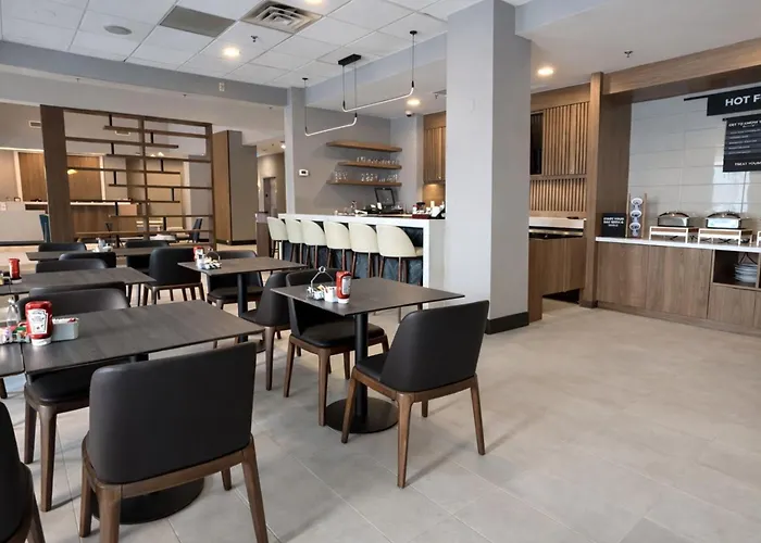 Holiday Inn & Suites Mississauga West - Meadowvale By Ihg