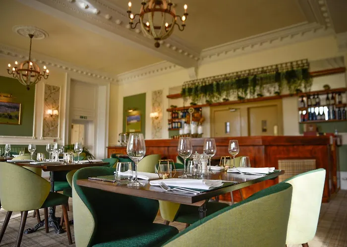 Glenesk Hotel