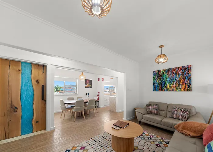 Loxton Courthouse Apartments