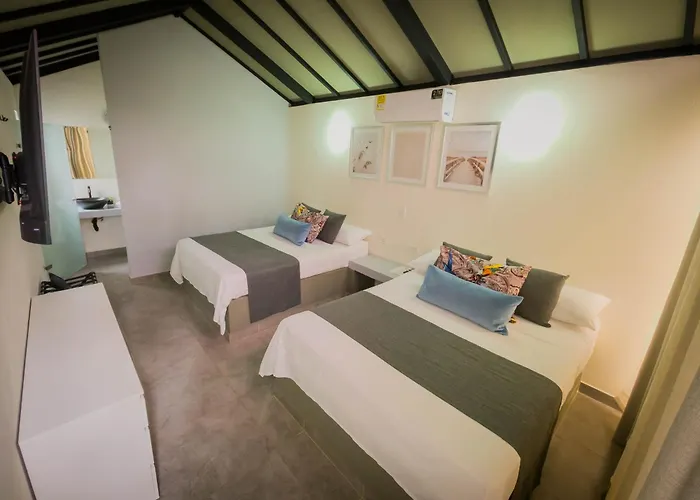Star Hostal - Club De Tenis