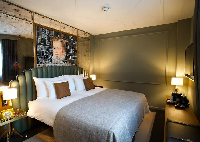 The Collector Hotel The Hague