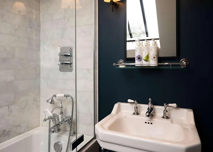 The Bottle & Glass Inn - Garden View - Room 1