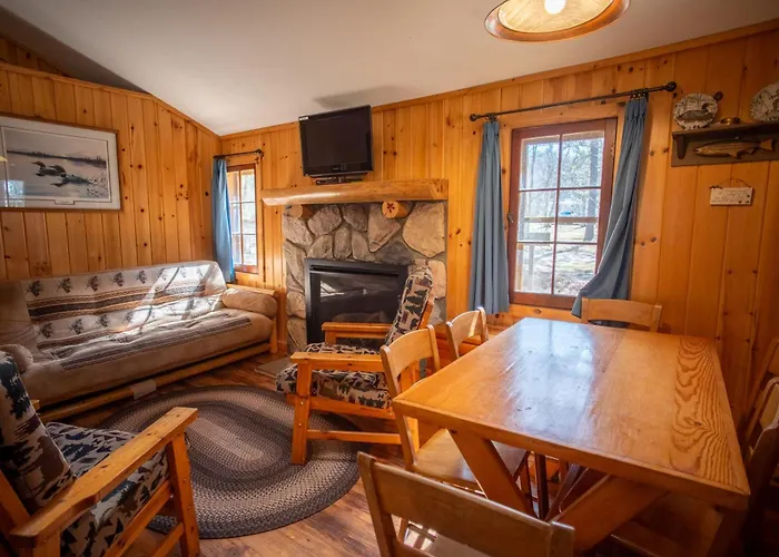 Timber Bay Lodge And Houseboats Babbitt