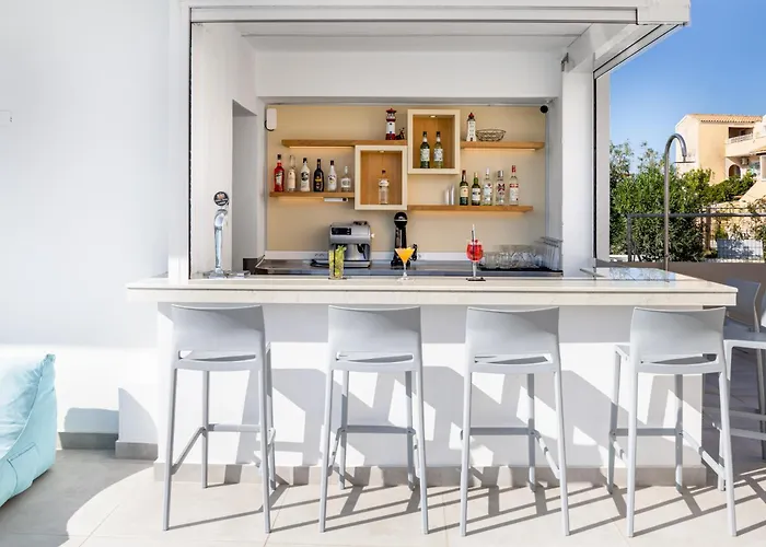 Ippocrates Hotel Apartments & Restaurant