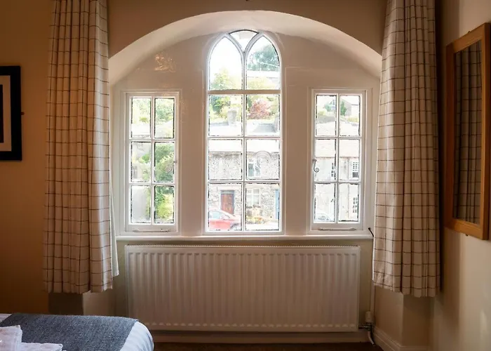 The George Inn Tideswell