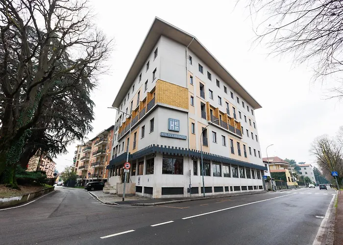 Hotel Excelsior Magenta