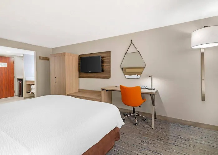Keene Elm City Hotel, An Ascend Collection Hotel