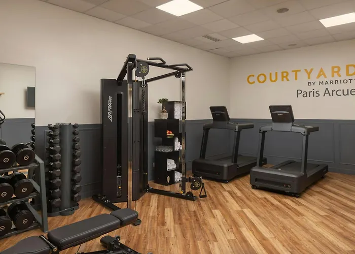 Courtyard By Marriott Paris Arcueil Hotel