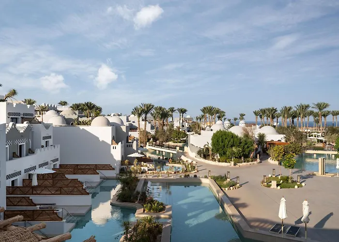 Grand Makadi - Couples And Families Only