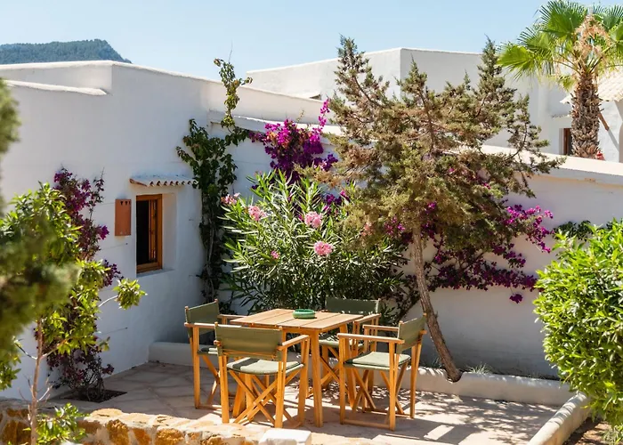 Petunia Ibiza, A Beaumier Hotel (Adults Only) Cala Vadella 