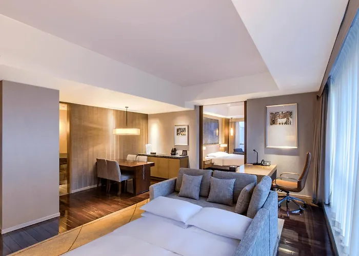 Hyatt Regency Chongqing Hotel