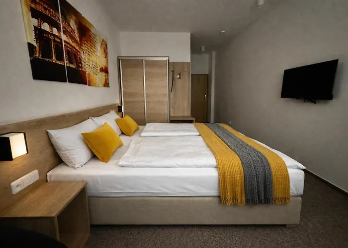 Hotel Kapitol Most