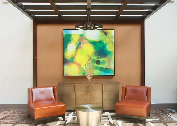 Embassy Suites By Hilton Cincinnati Northeast - Blue Ash