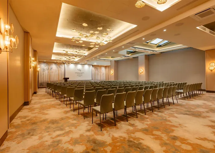 Grand Hotel Vilnius, Curio Collection By Hilton