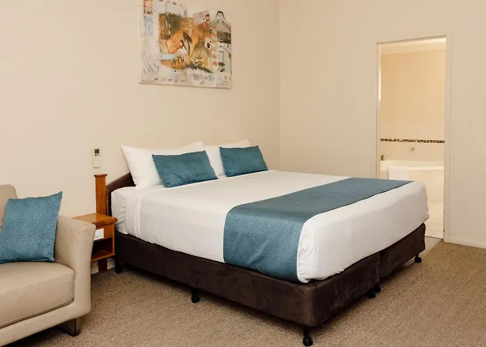 Roma Explorers Inn