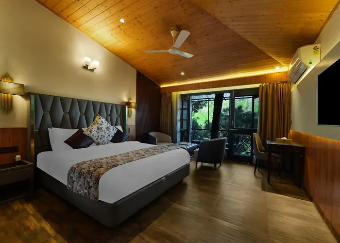 Kasauli Hills Resort