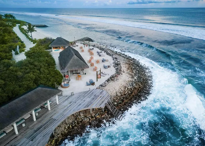 Hotel Kuda Villingili Maldives, Free Return Transfers 03 Nights & Above Thulusdhoo