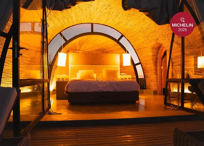 Chozos Resort