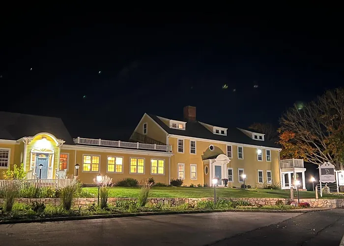 The Historic General Stanton Inn