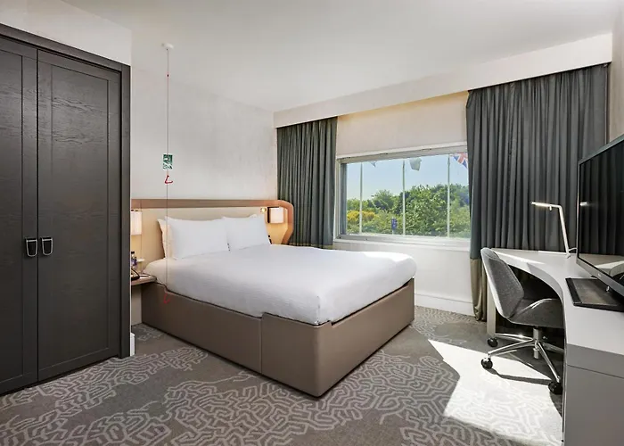 Hilton London Heathrow Airport Hotel Hillingdon