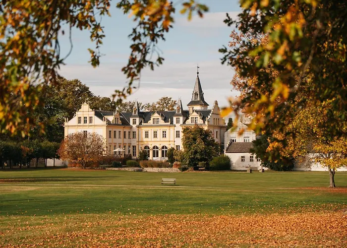 Schloss Und Gut Liebenberg
