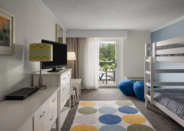 Holiday Inn Resort Lake George - Adirondack Area By Ihg
