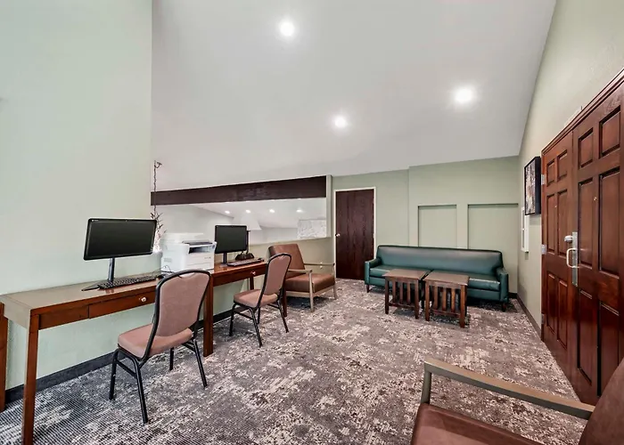 Best Western Plus Eagle Vail Airport