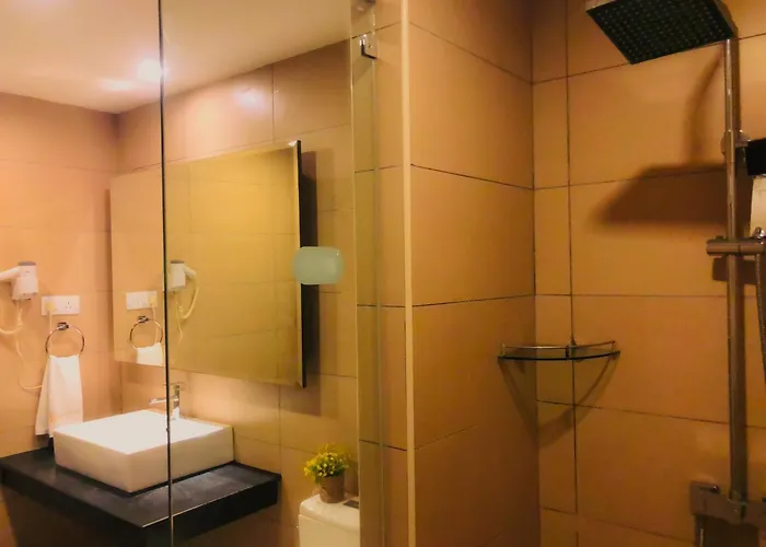 Symphony Suites Hotel