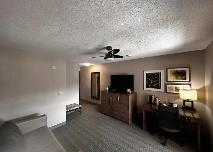 Country Inn & Suites By Radisson, Baxter, Mn