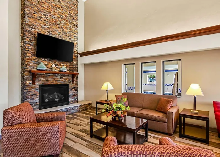Quality Inn & Suites Vail Valley