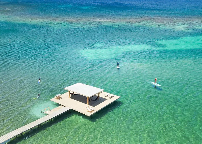 Puerta Azul