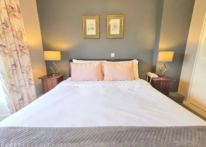 The Glenbeigh Hotel