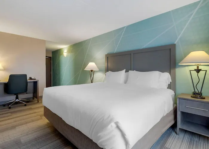 Comfort Inn & Suites Boulder