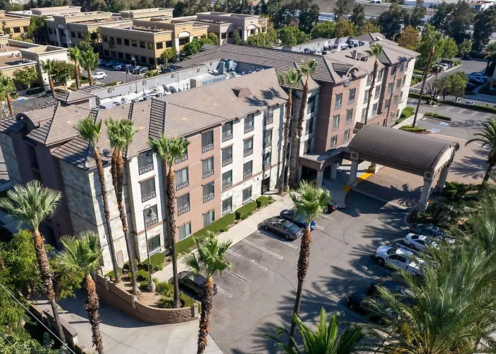 Country Inn & Suites By Radisson, Ontario At Ontario Mills, Ca